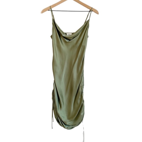 ARITZIA Wilfred Only Ruched Slip Dress Sage Frost Women’s Size Large - Picture 6 of 13